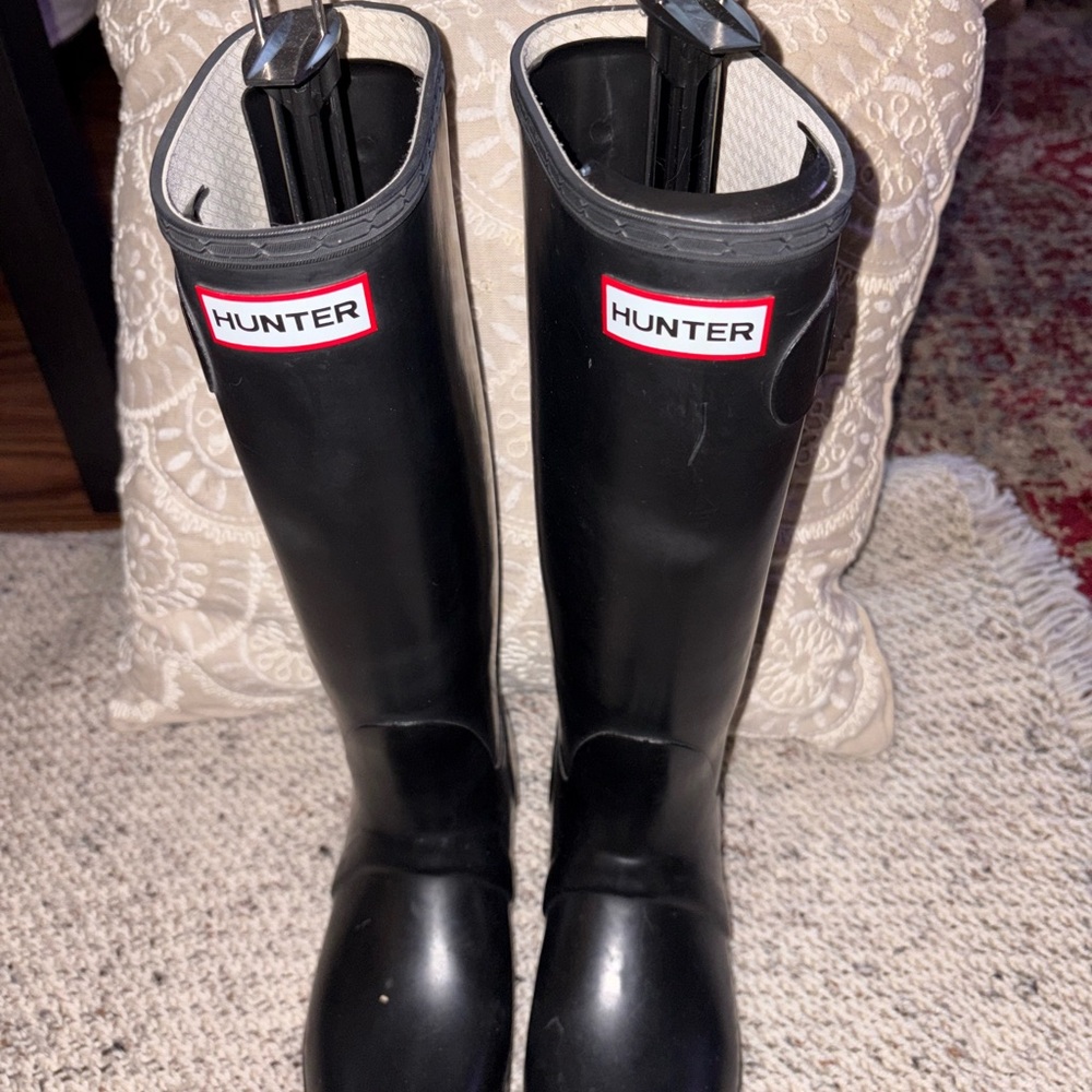 Hunter Classic Black Waterproof Boots
